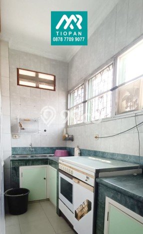 Ruko Dijual di Prime Area Jakarta Barat Luas 360m2 Ruko Dijual di Prime Area Jakarta Barat Luas 360m2