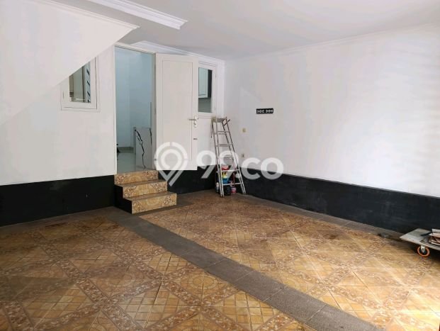 Rumah sewa siap pakai 4 KT di Ampera, Jakarta Selatan Rumah sewa siap pakai 4 KT di Ampera, Jakarta Selatan