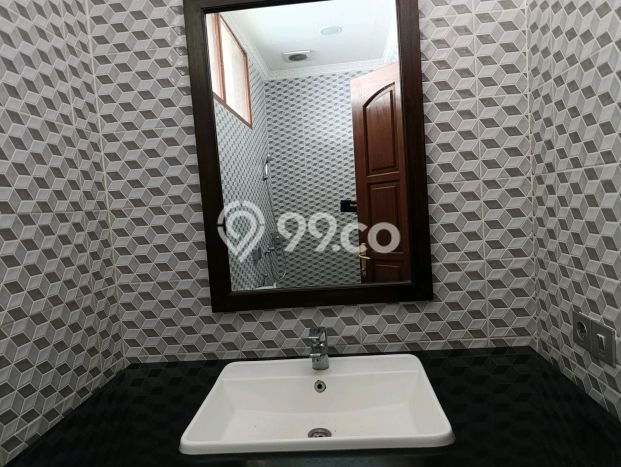 Rumah Disewakan Jakarta Selatan LT 750m2 LB 500m2 Kawasan Kemang Rumah Disewakan Jakarta Selatan LT 750m2 LB 500m2 Kawasan Kemang