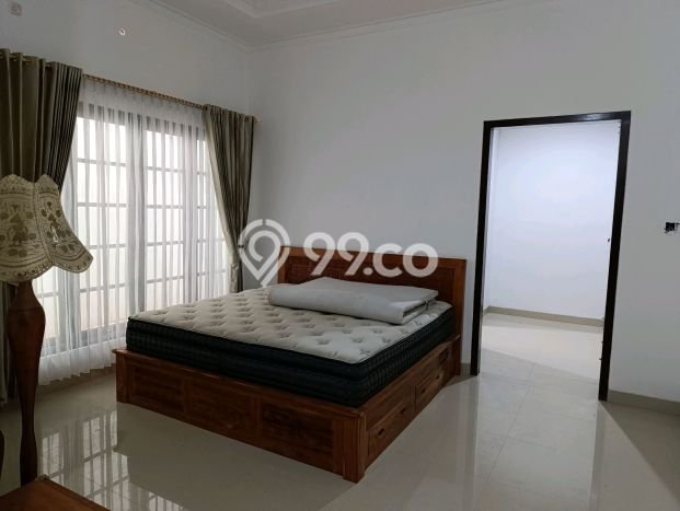 Disewakan Rumah Murah di Cipete Jakarta Selatan dengan 3 KT Disewakan Rumah Murah di Cipete Jakarta Selatan dengan 3 KT