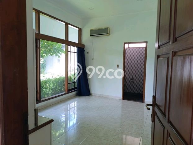 Rumah Disewakan Jakarta Selatan LT 750m2 LB 500m2 Kawasan Kemang Rumah Disewakan Jakarta Selatan LT 750m2 LB 500m2 Kawasan Kemang