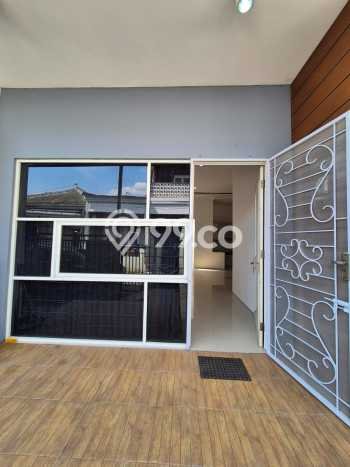 Rumah Modern 3 KT di Tanah Mas Semarang Semi Furnished Rumah Modern 3 KT di Tanah Mas Semarang Semi Furnished