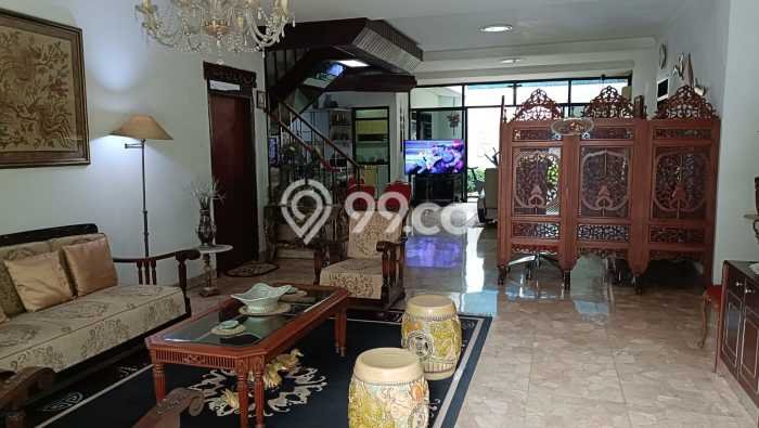 Rumah Elit LB 450m2 Siap Huni Desain Elegan di Sunrise Garden, Jakarta Barat Rumah Elit LB 450m2 Siap Huni Desain Elegan di Sunrise Garden, Jakarta Barat