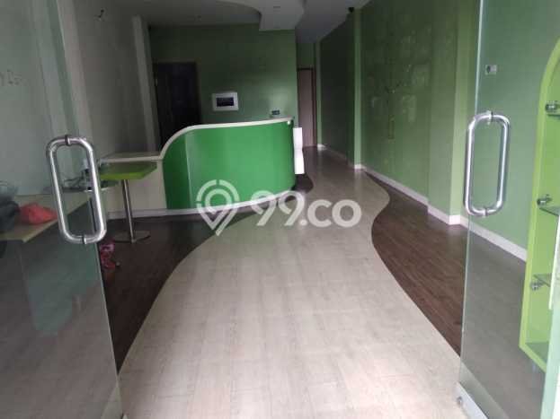 LOKASI PREMIUM! Ruko di , Luas 308m2m², Mainroad, Area Bisnis LOKASI PREMIUM! Ruko di , Luas 308m2m², Mainroad, Area Bisnis