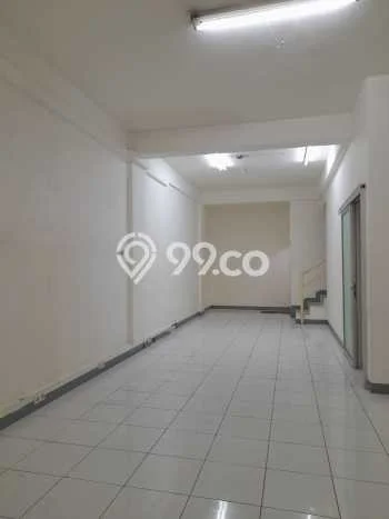 Unit Ruko Dijual di Jakarta Barat LT 115m2 & LB 240m2 Unit Ruko Dijual di Jakarta Barat LT 115m2 & LB 240m2