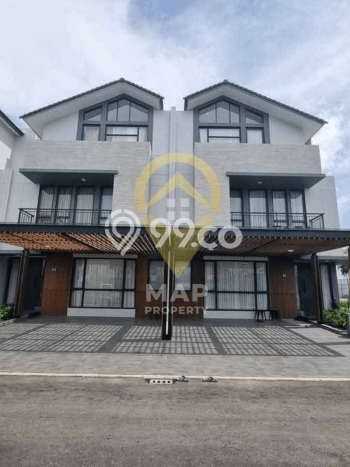 Rumah Terawat di Makassar, Makassar, LT 140m2m², LB 179m2m² Rumah Terawat di Makassar, Makassar, LT 140m2m², LB 179m2m²