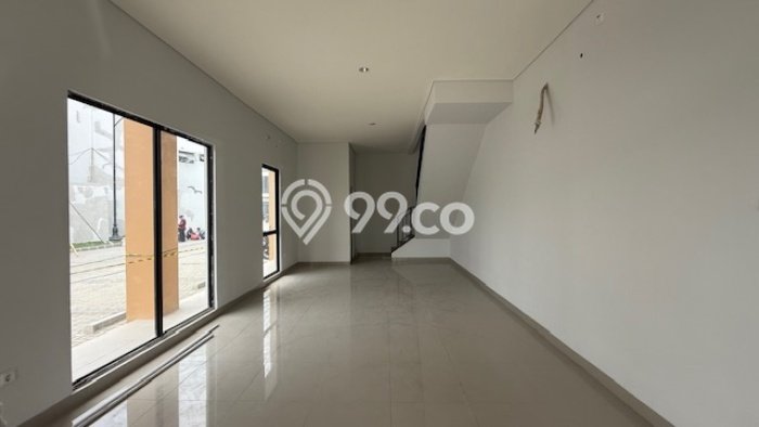 KAWASAN KOMERSIAL! Ruko For Rent Kawasan Gading Serpong, Luas 176m², Area Strategis KAWASAN KOMERSIAL! Ruko For Rent Kawasan Gading Serpong, Luas 176m², Area Strategis