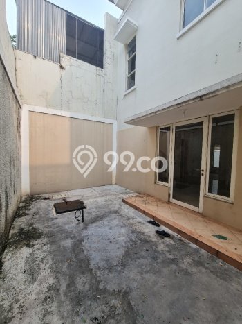 HUNIAN IMPIAN! Rumah di Gading Serpong, 1 KM, Free Banjir, Luas 162m² LB 154m² HUNIAN IMPIAN! Rumah di Gading Serpong, 1 KM, Free Banjir, Luas 162m² LB 154m²