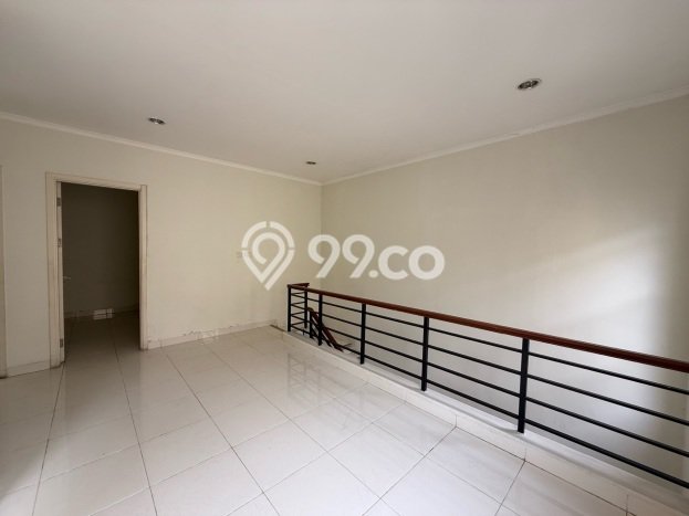 Dijual Rumah Luas Elegan Dengan View Cantik di Gading Serpong, Tangerang Dijual Rumah Luas Elegan Dengan View Cantik di Gading Serpong, Tangerang