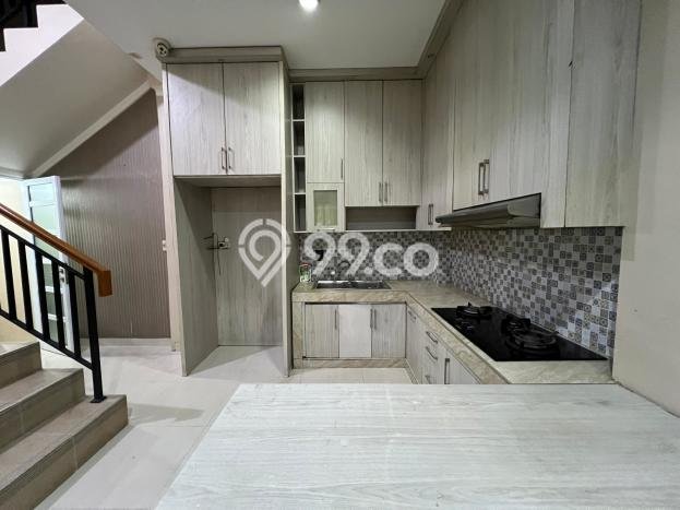 BEST CHOICE! Rumah di Lippo Karawaci, 4 KM, Akses Mall, Luas 90m² LB 180m² BEST CHOICE! Rumah di Lippo Karawaci, 4 KM, Akses Mall, Luas 90m² LB 180m²