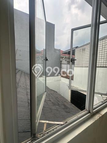 Dijual Rumah Luas Elegan Dengan View Cantik di Kota Wisata, Bogor Dijual Rumah Luas Elegan Dengan View Cantik di Kota Wisata, Bogor