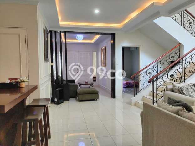 Rumah Elit LB 250m2 Siap Huni Desain Elegan di Kota Wisata, Bogor Rumah Elit LB 250m2 Siap Huni Desain Elegan di Kota Wisata, Bogor