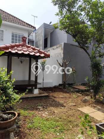 Rumah Siap Pakai di Legenda Wisata, Bogor, LT 210m² Bangunan 300m² Rumah Siap Pakai di Legenda Wisata, Bogor, LT 210m² Bangunan 300m²
