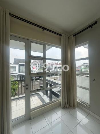 Dijual Rumah Luas Elegan Dengan View Cantik di Kota Wisata, Bogor Dijual Rumah Luas Elegan Dengan View Cantik di Kota Wisata, Bogor