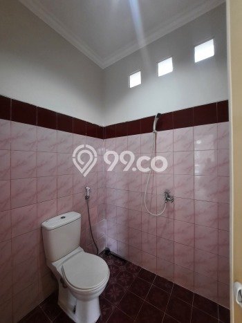 Jarang Ada! Rumah Sewa 5 Kamar Bagus Siap Huni BSD City Jarang Ada! Rumah Sewa 5 Kamar Bagus Siap Huni BSD City