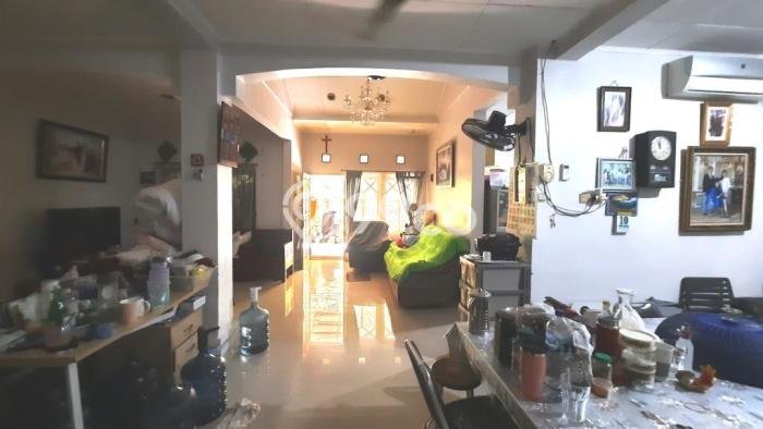 Rumah Modern 3 KT di BSD City Tangerang Semi Furnished Rumah Modern 3 KT di BSD City Tangerang Semi Furnished