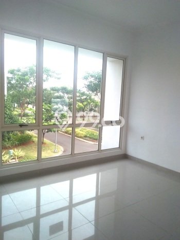 Rumah Minimalis 3 KT di Gading Serpong Tangerang Semi Furnished Rumah Minimalis 3 KT di Gading Serpong Tangerang Semi Furnished