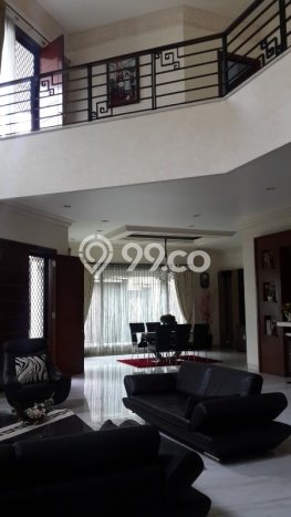 Jual Rumah Mewah Megah Dengan View Eksklusif di Lippo Karawaci, Tangerang Jual Rumah Mewah Megah Dengan View Eksklusif di Lippo Karawaci, Tangerang