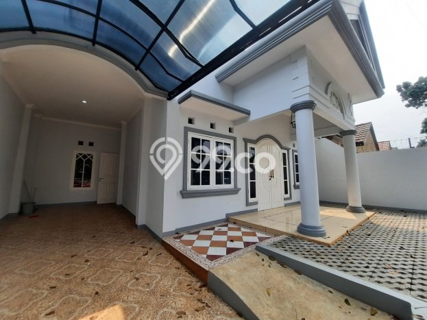 Disewakan! Rumah 5 Kamar Tidur &
3 Kamar Mandi di BSD Kencana Loka, Tangerang Disewakan! Rumah 5 Kamar Tidur &
3 Kamar Mandi di BSD Kencana Loka, Tangerang