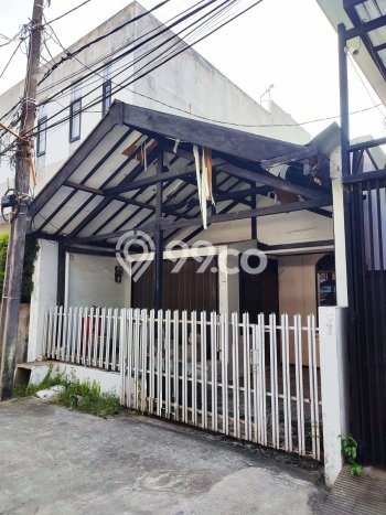 Dijual Rumah 2 Kamar Lokasi Strategis Bagus dan Strategis di Kelapa Gading Dijual Rumah 2 Kamar Lokasi Strategis Bagus dan Strategis di Kelapa Gading