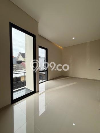 Rumah Modern 3 KT di BSD Nusaloka Tangerang Semi Furnished Rumah Modern 3 KT di BSD Nusaloka Tangerang Semi Furnished