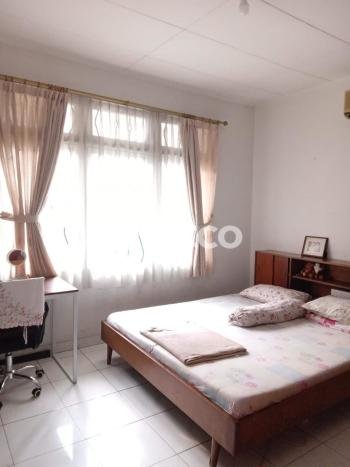 Jual Rumah Mewah Elegan Dengan View Eksklusif di Sektor 9-Bintaro, Tangerang Selatan Jual Rumah Mewah Elegan Dengan View Eksklusif di Sektor 9-Bintaro, Tangerang Selatan