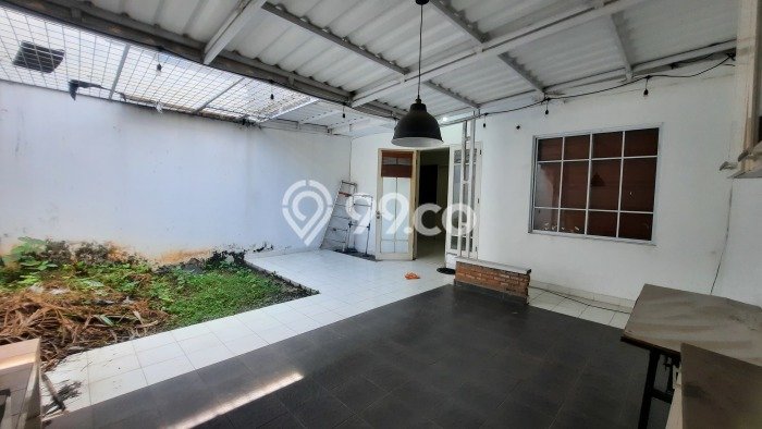 Rumah Luxury Modern Siap Huni di BSD The Green Tangerang Rumah Luxury Modern Siap Huni di BSD The Green Tangerang