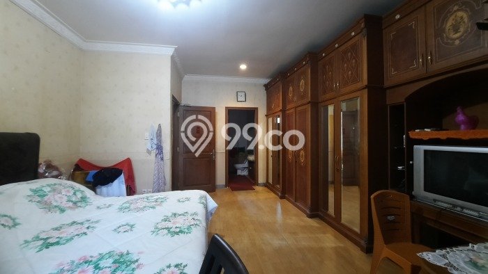 Rumah sewa siap pakai 4 KT di BSD City, Tangerang Rumah sewa siap pakai 4 KT di BSD City, Tangerang