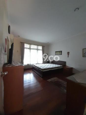 Jual Rumah Mewah Elegan Dengan View Eksklusif di Sektor 9-Bintaro, Tangerang Selatan Jual Rumah Mewah Elegan Dengan View Eksklusif di Sektor 9-Bintaro, Tangerang Selatan