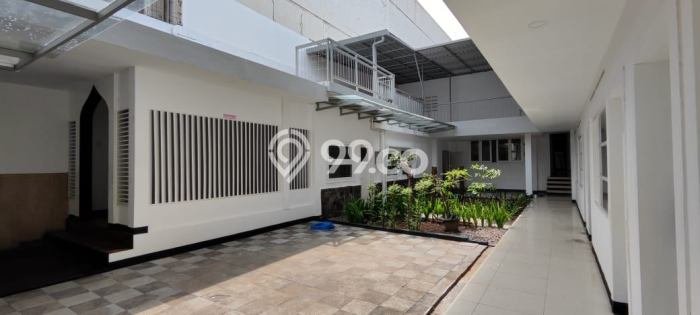 Kantor Disewa di Bandung dengan LB 300m2 Area Komersial Ramai Kantor Disewa di Bandung dengan LB 300m2 Area Komersial Ramai