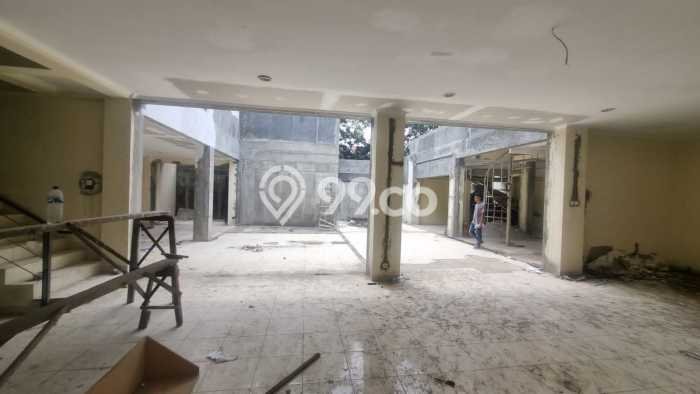 Rumah Bagus Siap Pakai Di Coblong Luas 500m2 Lokasi Strategis Rumah Bagus Siap Pakai Di Coblong Luas 500m2 Lokasi Strategis