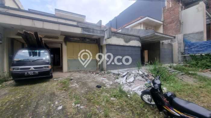 Rumah Bagus Siap Pakai Di Coblong Luas 500m2 Lokasi Strategis Rumah Bagus Siap Pakai Di Coblong Luas 500m2 Lokasi Strategis