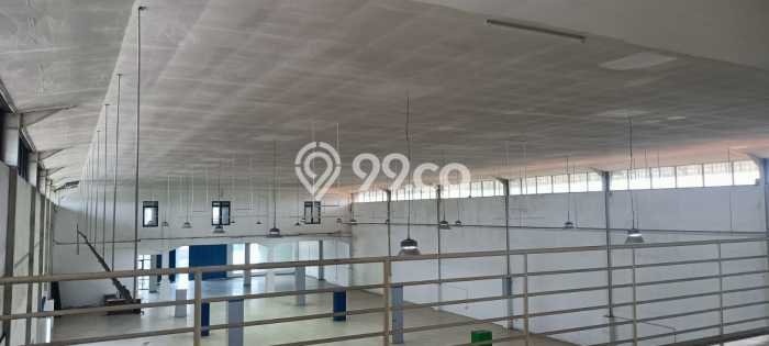Gudang Dijual di Bandung LT 4520m2 & LB 3000m2 Lokasi Terbaik! Gudang Dijual di Bandung LT 4520m2 & LB 3000m2 Lokasi Terbaik!