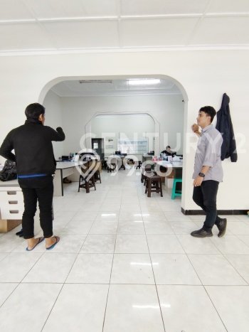Rumah Modern Dikontrakkan di Coblong Bandung Lokasi Sangat Strategis Rumah Modern Dikontrakkan di Coblong Bandung Lokasi Sangat Strategis