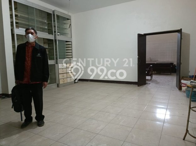 Unit Ruko Dijual di Bandung LT 119m2 & LB 200m2 Unit Ruko Dijual di Bandung LT 119m2 & LB 200m2