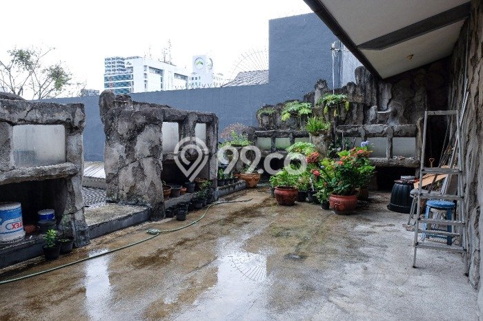Ruko Bagus Dijual LB 1000m2 Lokasi Strategis Bandung Area Cocok untuk Bisnis Ruko Bagus Dijual LB 1000m2 Lokasi Strategis Bandung Area Cocok untuk Bisnis