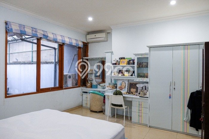 Ruko Bagus Dijual LB 1000m2 Lokasi Strategis Bandung Area Cocok untuk Bisnis Ruko Bagus Dijual LB 1000m2 Lokasi Strategis Bandung Area Cocok untuk Bisnis