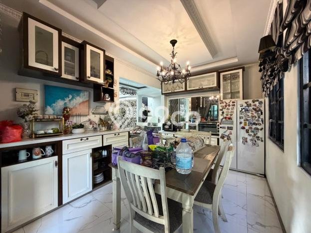 Dijual Rumah Luas Megah Dengan View Cantik di Terusan Buah Batu, Bandung Dijual Rumah Luas Megah Dengan View Cantik di Terusan Buah Batu, Bandung