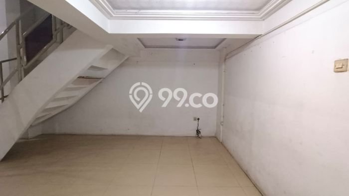 Disewakan Ruko di Kawasan Ramai Otista Luas 250m2 Disewakan Ruko di Kawasan Ramai Otista Luas 250m2