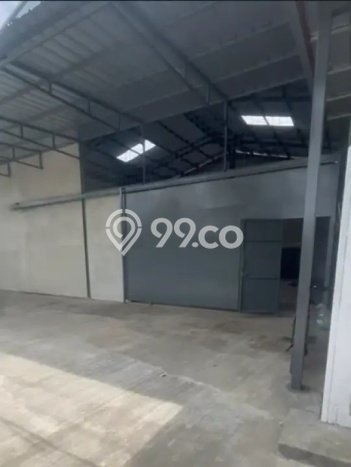 Disewakan Gudang di Kawasan Ramai Gede Bage Luas 300m2 Disewakan Gudang di Kawasan Ramai Gede Bage Luas 300m2
