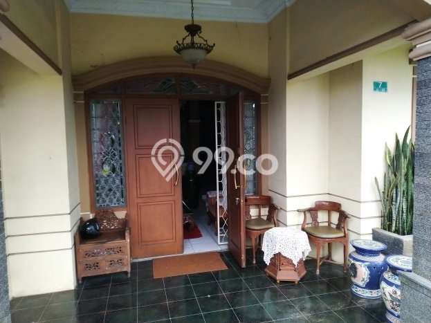 Siap Huni Rumah Mewah 5 Kamar di Arcamanik Dekat ke Mana Pun Siap Huni Rumah Mewah 5 Kamar di Arcamanik Dekat ke Mana Pun
