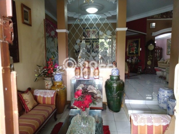 Siap Huni Rumah Mewah 5 Kamar di Arcamanik Dekat ke Mana Pun Siap Huni Rumah Mewah 5 Kamar di Arcamanik Dekat ke Mana Pun