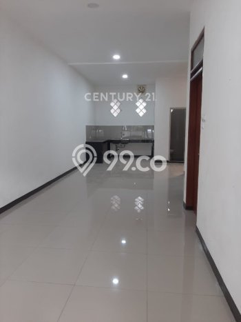 Dijual Hunian Rumah Terawat 4 Kamar di Taman Kopo Indah, Bandung Dijual Hunian Rumah Terawat 4 Kamar di Taman Kopo Indah, Bandung