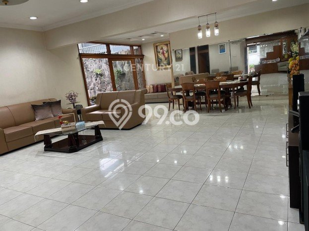 Rumah Mewah LB 275m2 Siap Huni Desain Elegan di Dadali, Bandung Rumah Mewah LB 275m2 Siap Huni Desain Elegan di Dadali, Bandung