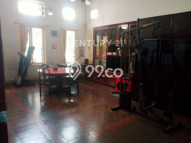 Dijual Rumah Luas Megah Dengan View Cantik di Gatot Subroto, Bandung Dijual Rumah Luas Megah Dengan View Cantik di Gatot Subroto, Bandung