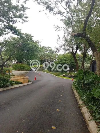 Rumah di Kebayoran Baru, 4 KM, Lingkungan Elite, LT 350m2m² LB 400m2m² Rumah di Kebayoran Baru, 4 KM, Lingkungan Elite, LT 350m2m² LB 400m2m²