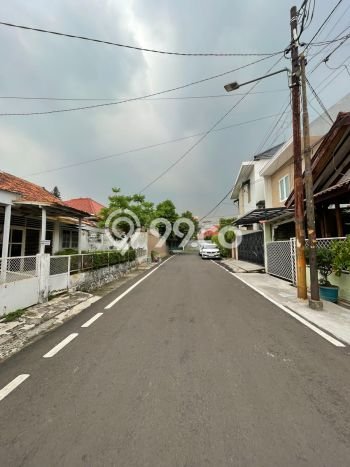 Ready to Use! Luxury House LT 210m2 Desain Modern di Duren Tiga Ready to Use! Luxury House LT 210m2 Desain Modern di Duren Tiga