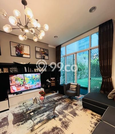 Rumah di Kebayoran Baru, 4 KM, Lingkungan Elite, LT 350m2m² LB 400m2m² Rumah di Kebayoran Baru, 4 KM, Lingkungan Elite, LT 350m2m² LB 400m2m²