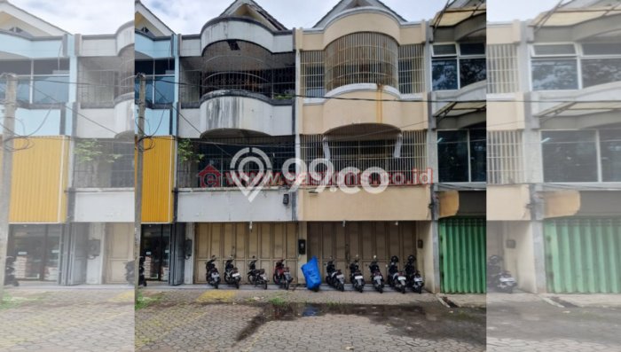 Ruko disewakan di Purwokerto Timur Purwokerto dengan luas bangunan 300m2 Ruko disewakan di Purwokerto Timur Purwokerto dengan luas bangunan 300m2