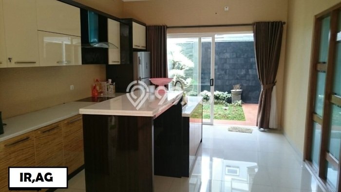 Rumah Luxury Modern Tanpa Renovasi di Kota Wisata Bogor Rumah Luxury Modern Tanpa Renovasi di Kota Wisata Bogor